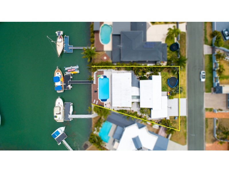 5 Captains Court, Raby Bay QLD 4163