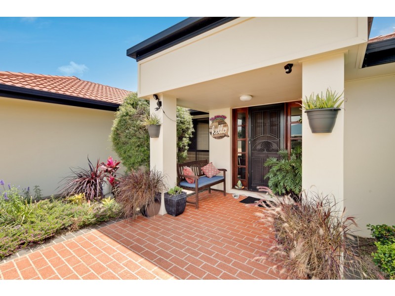 11 Bellenden Court, Victoria Point QLD 4165