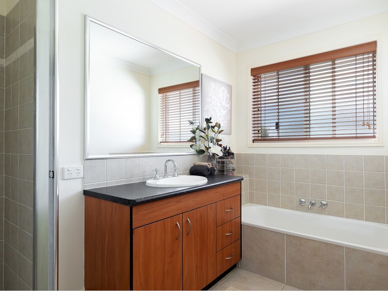 39 Waterville Drive, Thornlands QLD 4164