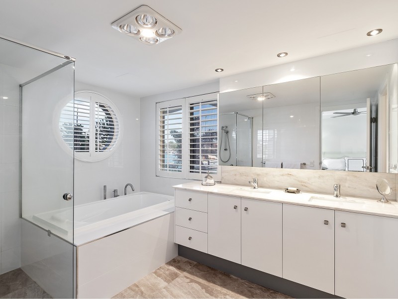 14/12 Esperance Court, Raby Bay QLD 4163