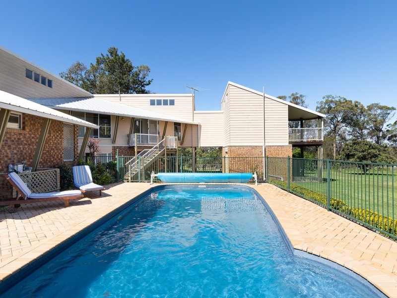 43 Double Jump Road, Redland Bay QLD 4165