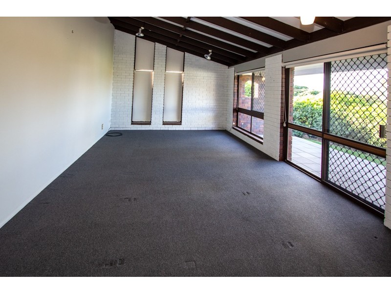 36 Raby Esplanade, Ormiston QLD 4160