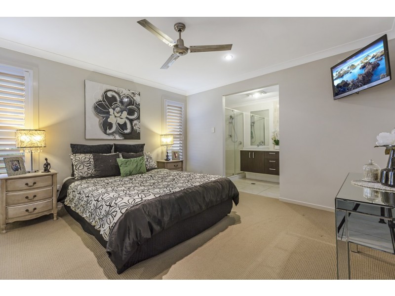 7 Gwingarra Street, Wellington Point QLD 4160