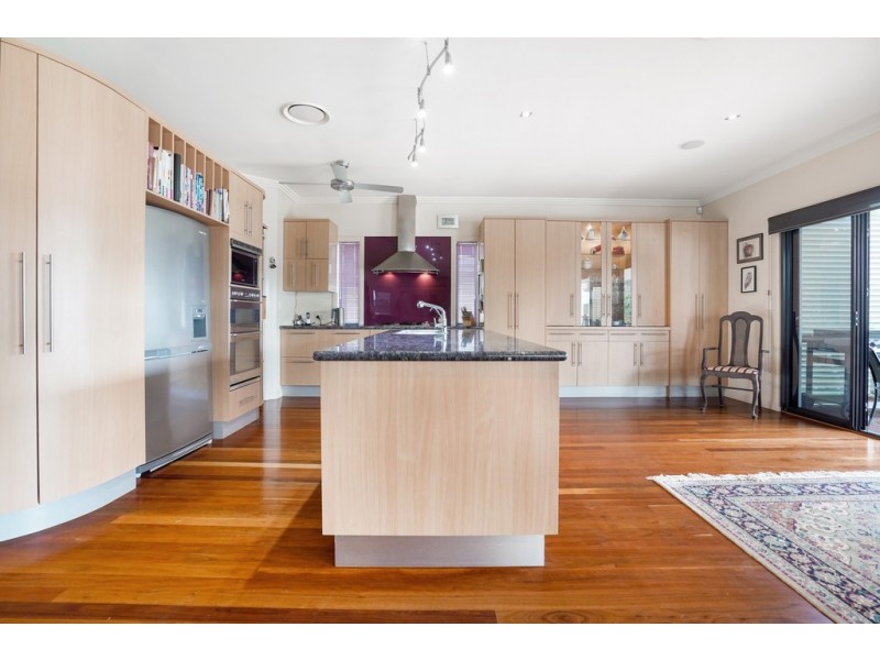 13 Allan Day Drive, Wellington Point QLD 4160