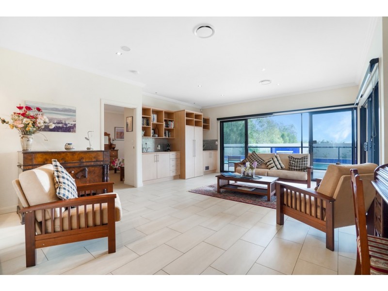 13 Allan Day Drive, Wellington Point QLD 4160