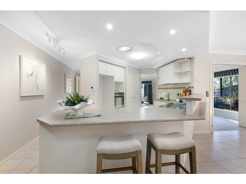 49 Leilani Drive, Birkdale QLD 4159