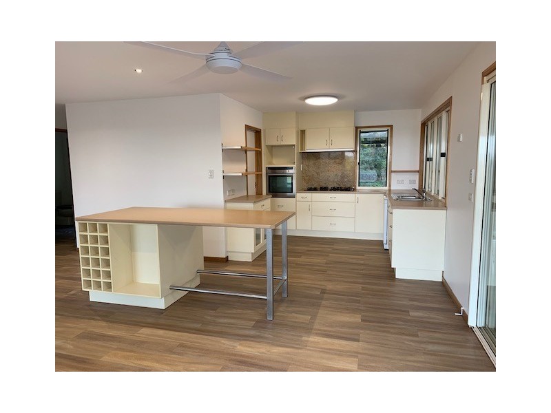 194 Quinns Hill Road West, Stapylton QLD 4207