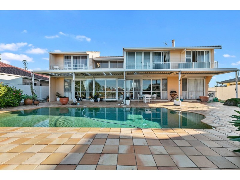 16 Seahaven Court, Raby Bay QLD 4163