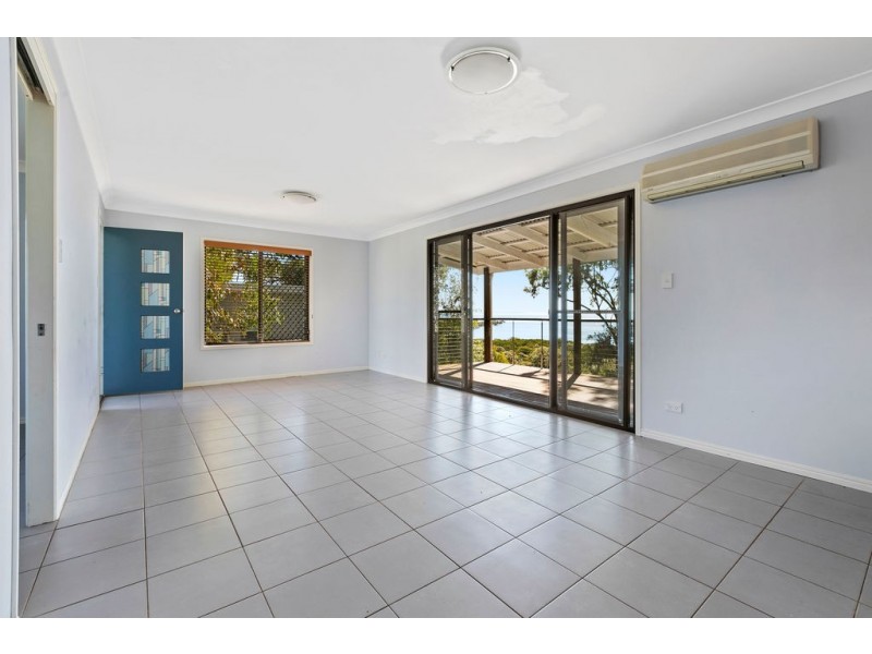36 Blue Waters Crescent, Macleay Island QLD 4184