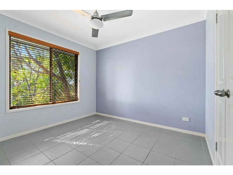 36 Blue Waters Crescent, Macleay Island QLD 4184