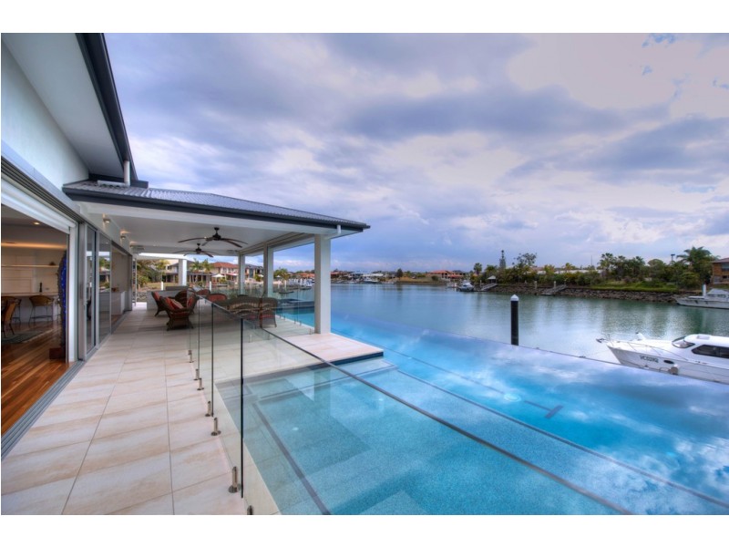 14 Bonaventure Court, Raby Bay QLD 4163