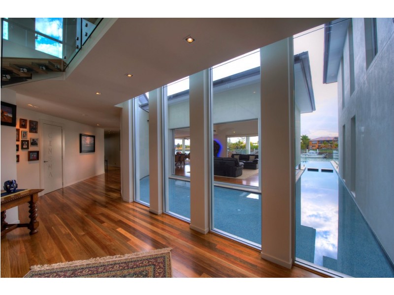 14 Bonaventure Court, Raby Bay QLD 4163