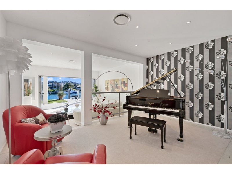 12 Seacrest Court, Raby Bay QLD 4163