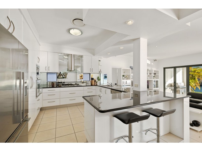 12 Seacrest Court, Raby Bay QLD 4163