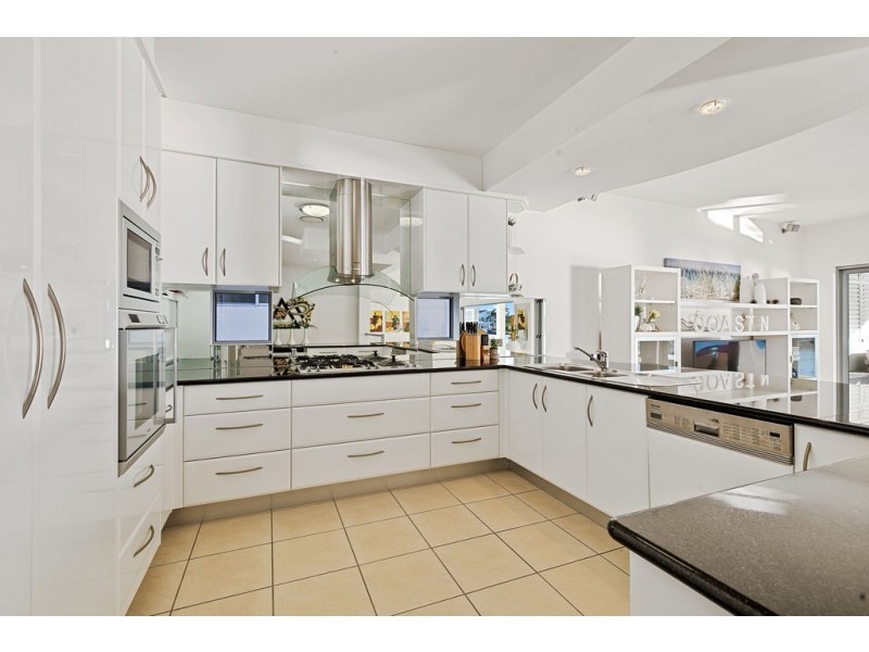 12 Seacrest Court, Raby Bay QLD 4163