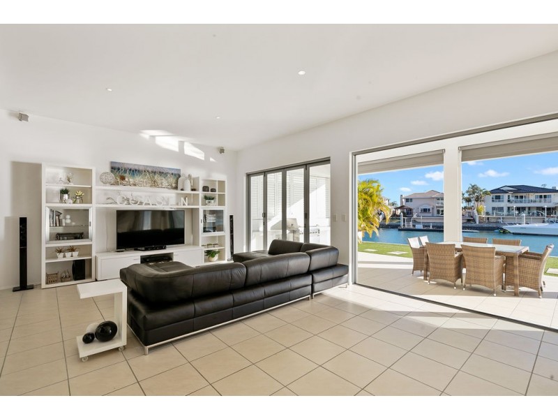 12 Seacrest Court, Raby Bay QLD 4163