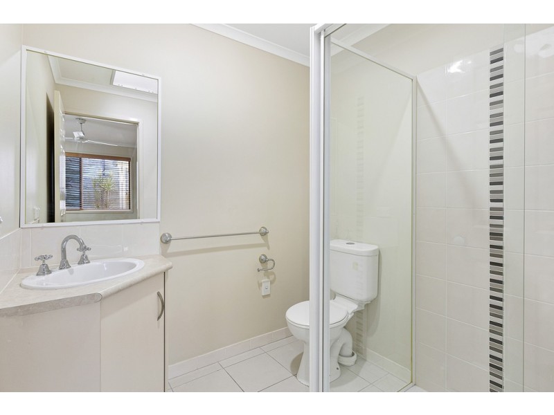 131/2 Ford Court, Carindale QLD 4152