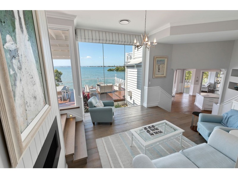 16-18 Sleath Street, Ormiston QLD 4160