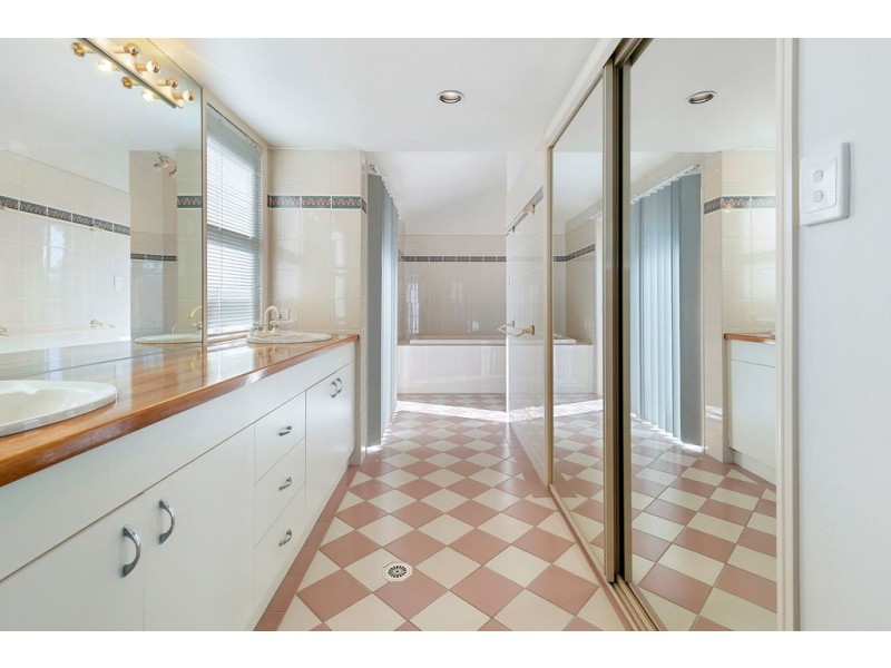 21 Stovold Place, Alexandra Hills QLD 4161