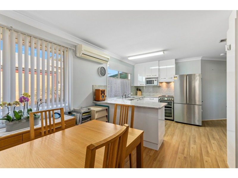 87/2 Ford Court, Carindale QLD 4152