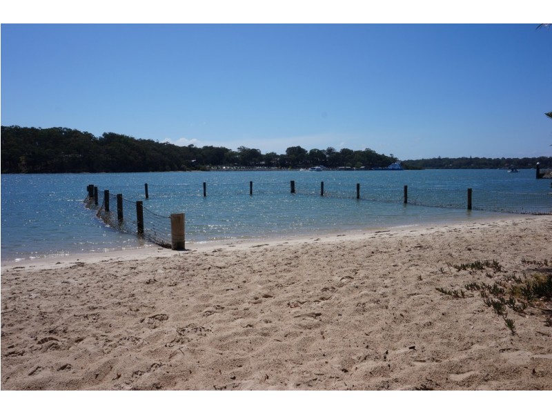 24 The Esplanade, Karragarra Island QLD 4184