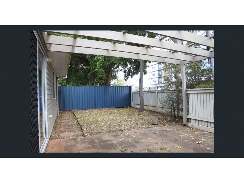 1/53 Shore St East, Cleveland QLD 4163