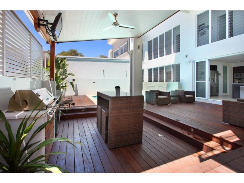 5 White Street, Victoria Point QLD 4165