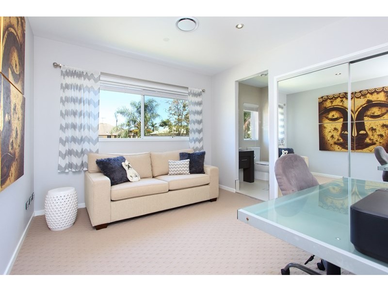 5 White Street, Victoria Point QLD 4165