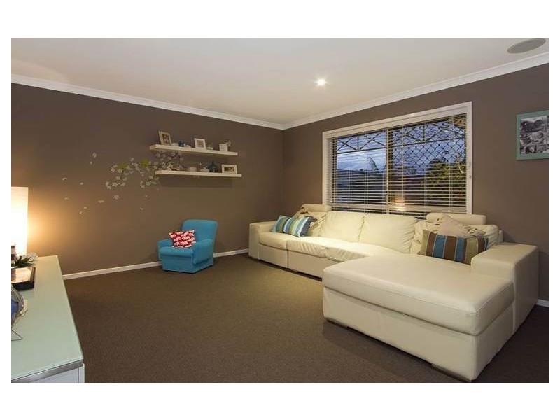 13 Lucy Court, Ormiston QLD 4160
