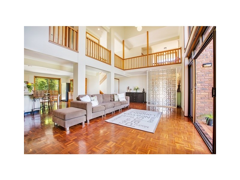 30 Queen Street, Redland Bay QLD 4165
