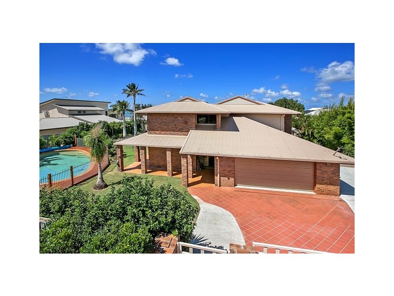 30 Queen Street, Redland Bay QLD 4165