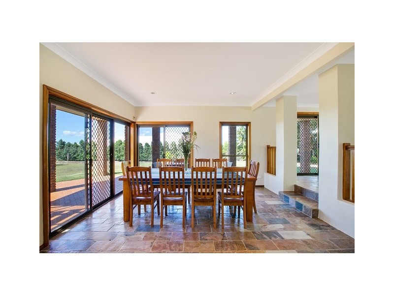 30 Queen Street, Redland Bay QLD 4165