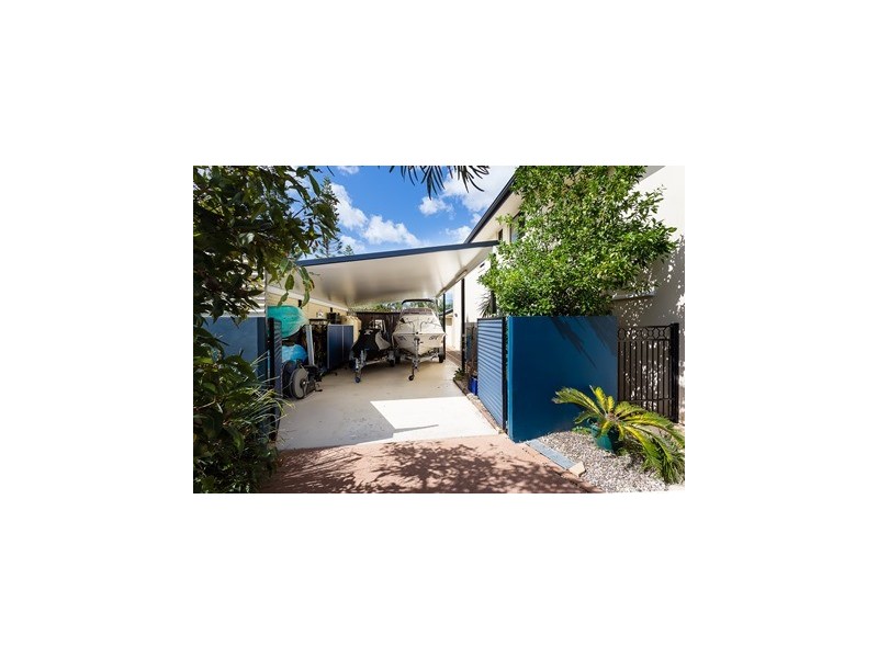 10 Torquay Road, Redland Bay QLD 4165