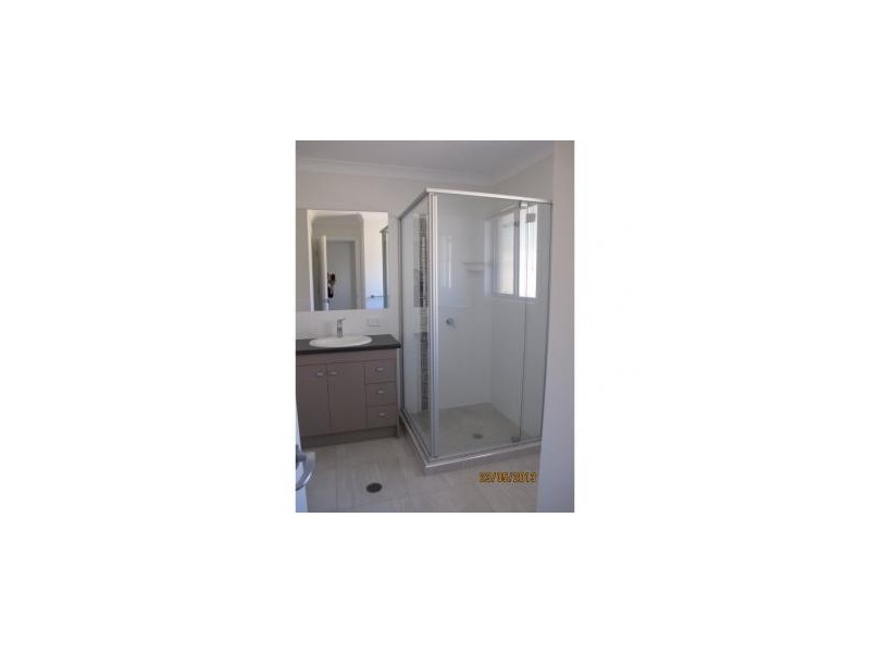 1/1 Riley Peter Place, Cleveland QLD 4163