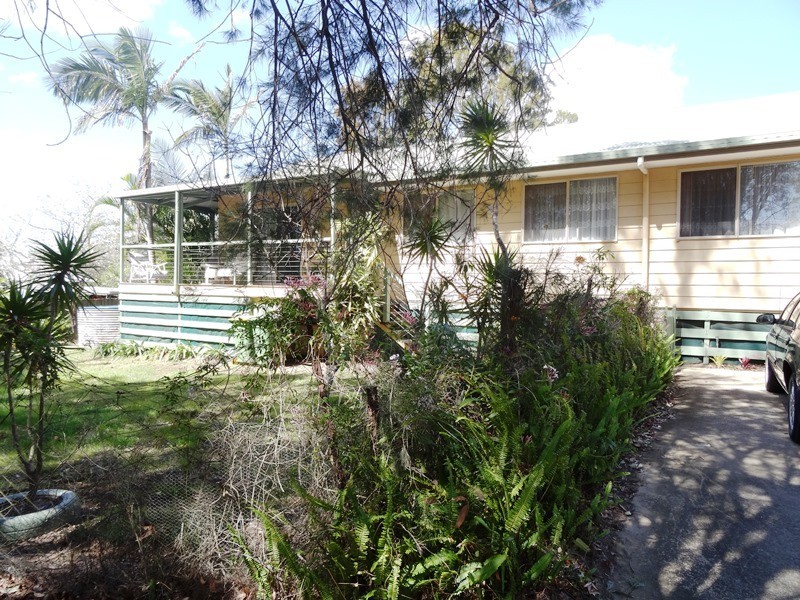 6-8 Eastern Road, Macleay Island QLD 4184