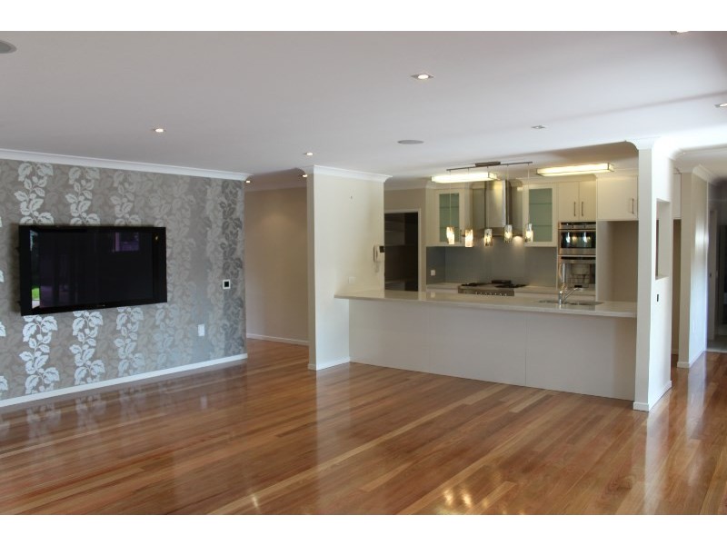 39 Gallipoli Road, Carina QLD 4152