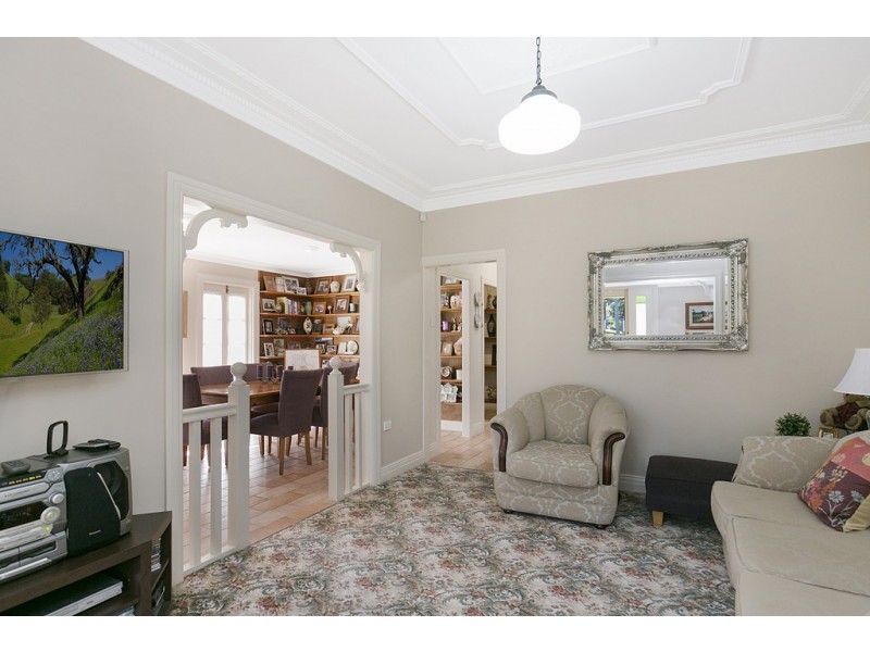 101 Passage Street, Cleveland QLD 4163