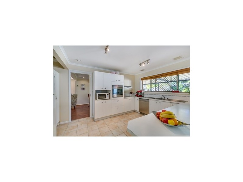 1 Fernance Place, Capalaba QLD 4157
