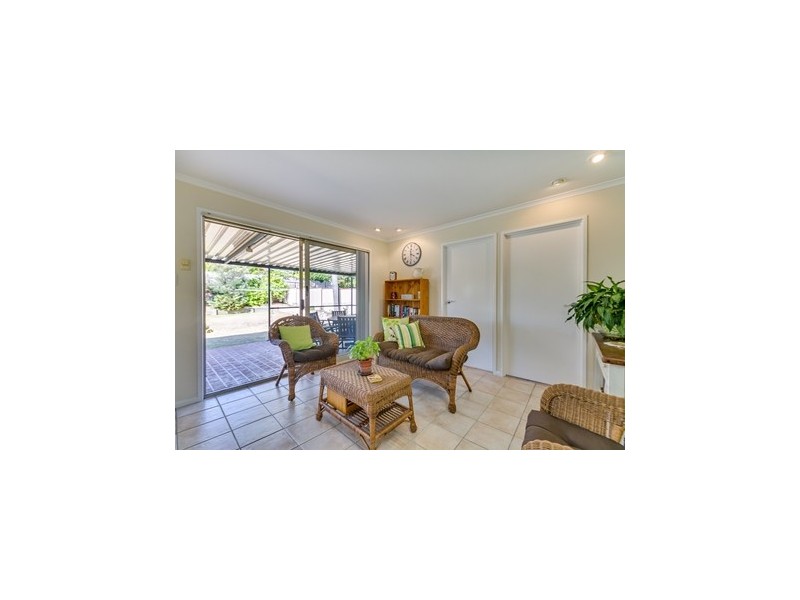 1 Fernance Place, Capalaba QLD 4157