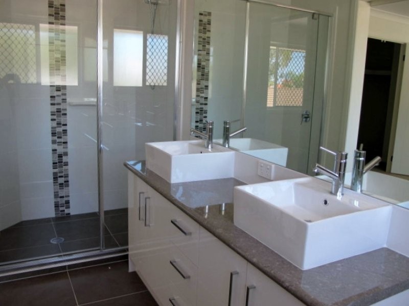 15 Portmarnock Drive, Victoria Point QLD 4165