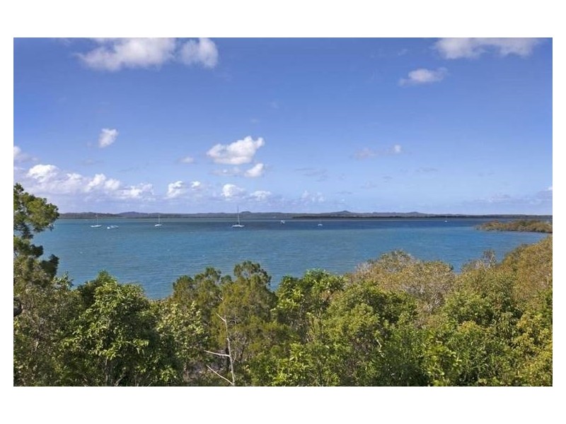 31 The Boulevards, Redland Bay QLD 4165