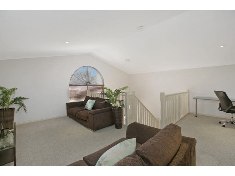 3 Alex Court, Redland Bay QLD 4165