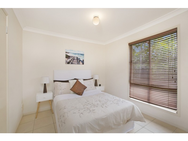 3 Alex Court, Redland Bay QLD 4165