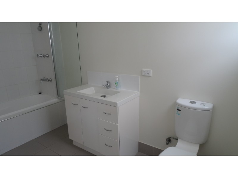 1 Ocean Street, Cleveland QLD 4163