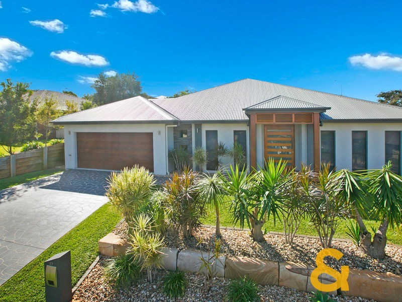 27 Aquila Street, Redland Bay QLD 4165