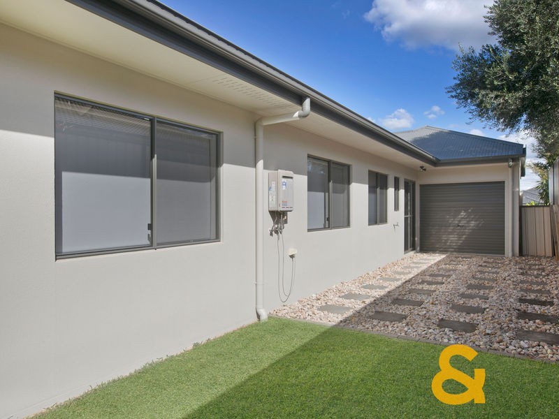 27 Aquila Street, Redland Bay QLD 4165