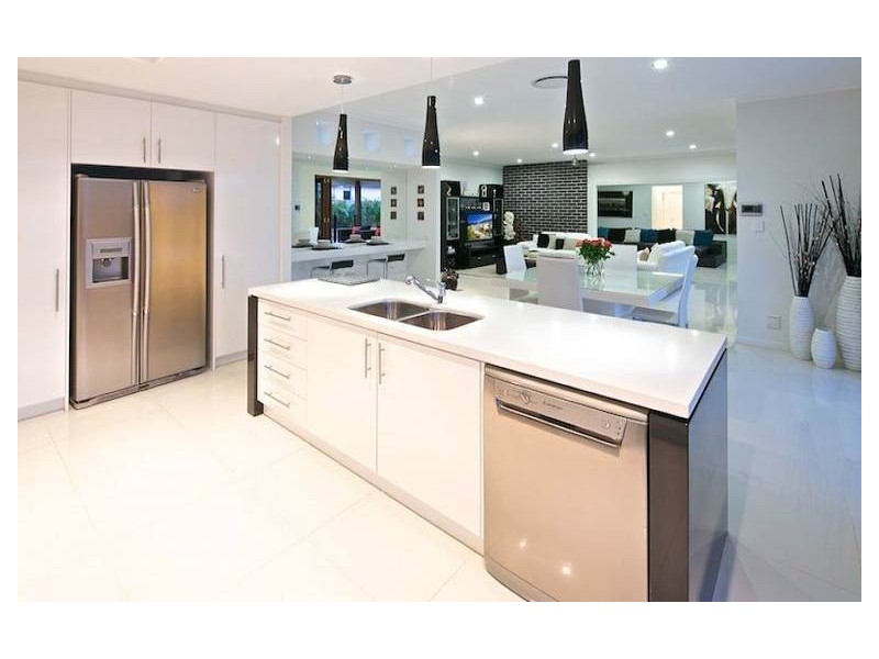 10 Elderberry Street, Thornlands QLD 4164