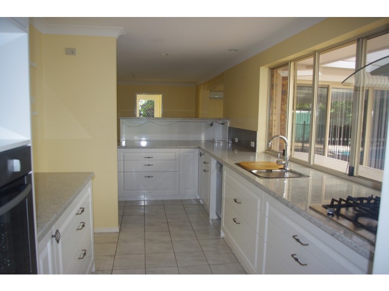 14 Kianga Court, Victoria Point QLD 4165