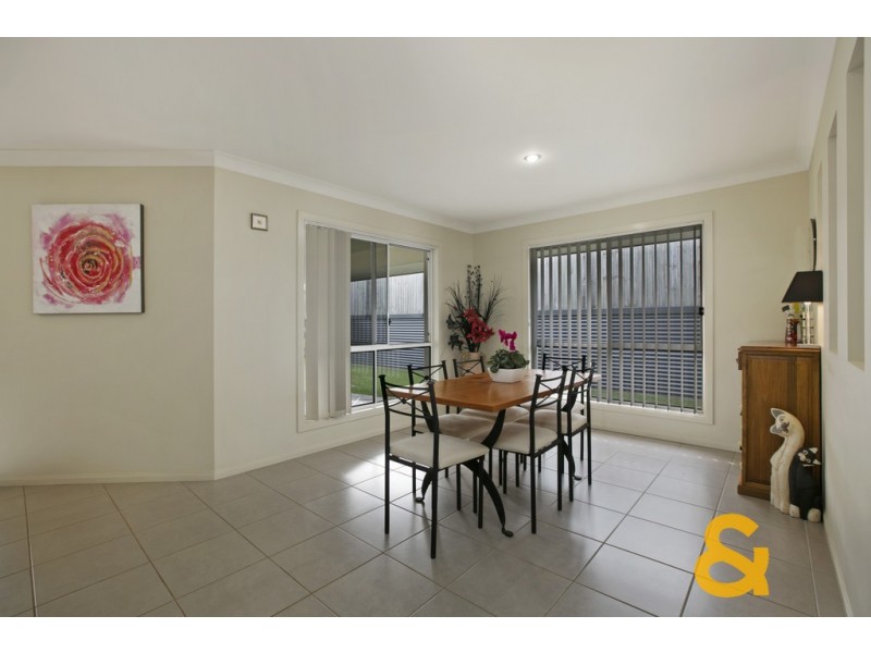 59 Aquila Street, Redland Bay QLD 4165