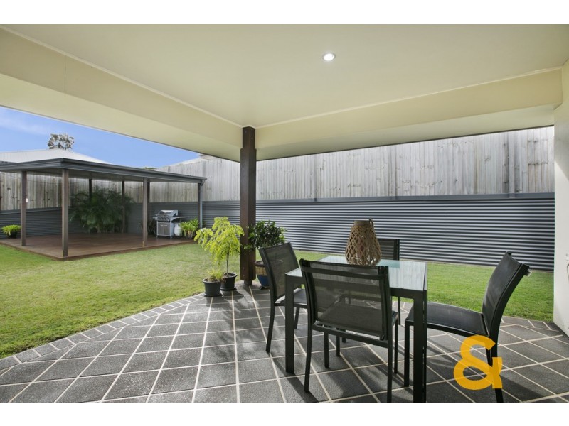 59 Aquila Street, Redland Bay QLD 4165